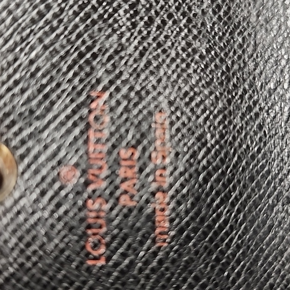 Vintage Louis Vuitton Black Epi Key Holder - Picture 9 of 12